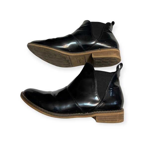 Rocket Dog Women’s Black Patent Chelsea Boots Size 9 – Low Heel Pull-On - Picture 3 of 7